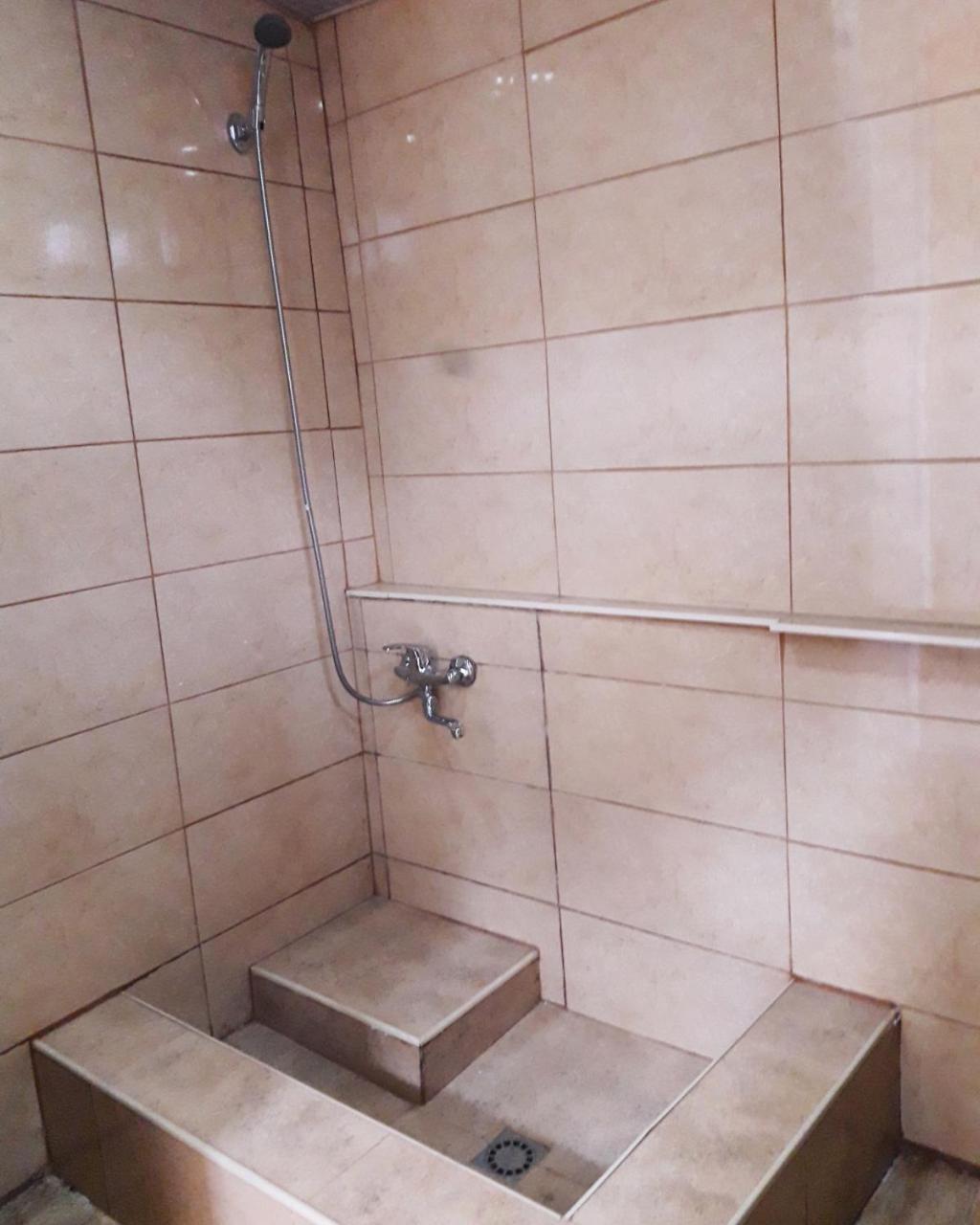 Guesthouse Ttt Tiflis Exterior foto