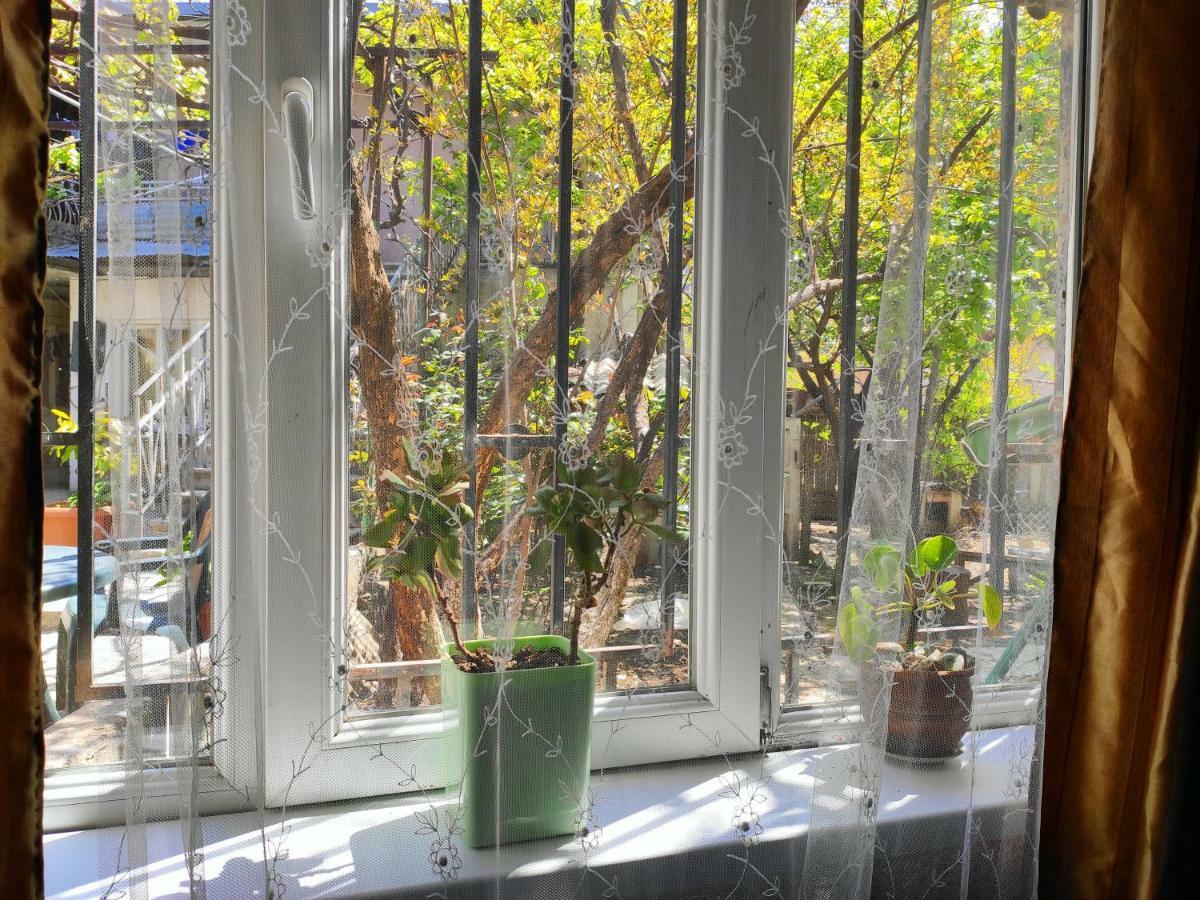 Guesthouse Ttt Tiflis Exterior foto